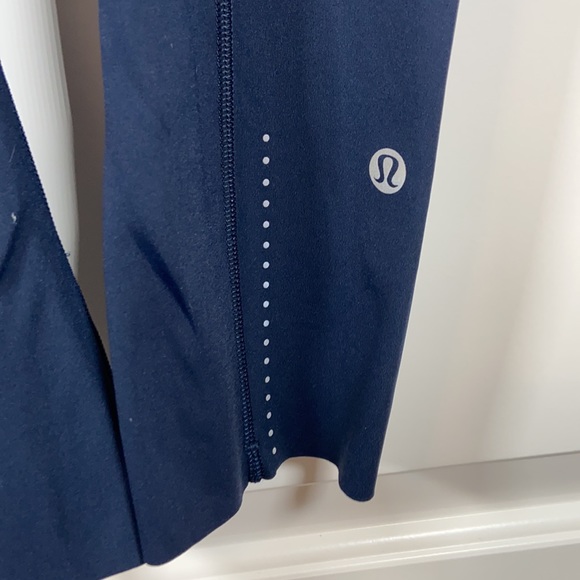Lululemon Fast & Free Crop II - Picture 4 of 9